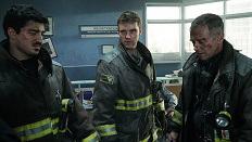 “Chicago Fire 4”: anticipazioni sul tradimento per Severide, il passato di Voight nel crossover a 3 show e altro