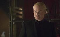 “Arrow 4”: Neal McDonough parla del megalomane Damien Dahrk, del suo piano, H.I.V.E. e Lance