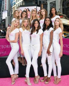 In attesa dello show di Victoria’s Secret :)