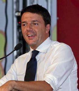 Il premier Renzi ha annunciato che aumenterà il tetto massimo per le spese in contanti. Photo Credit: theglobalpanorama/ Foter/ CC BY-SA