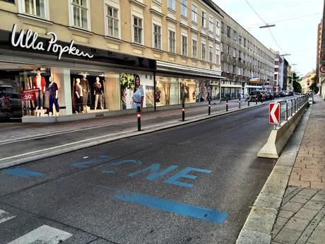 Vienna. Un altro pianeta raggiungibile con meno di due ore di volo. Tante foto per fare un confronto