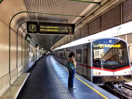 Vienna. Un altro pianeta raggiungibile con meno di due ore di volo. Tante foto per fare un confronto