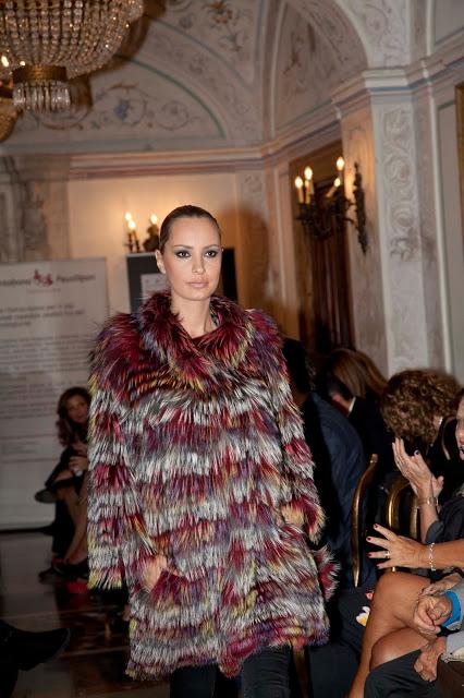 Valeria Altobelli per Sinfonia D'autunno il gala di moda e solidarietà a Napoli