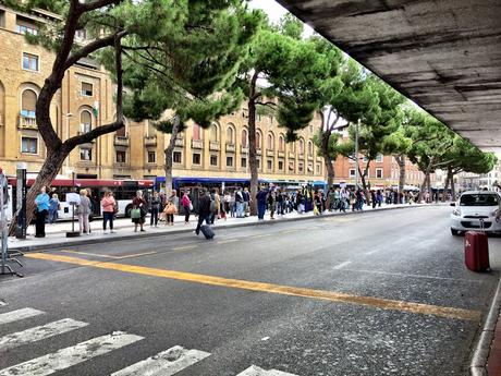 3 foto per un piccolo e facile confronto tra Roma Termini e Santa Maria Novella