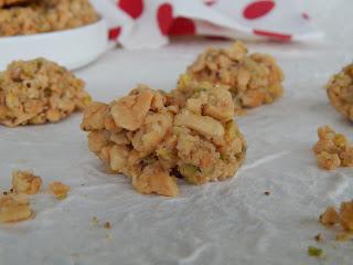 Brutti e buoni alle arachidi