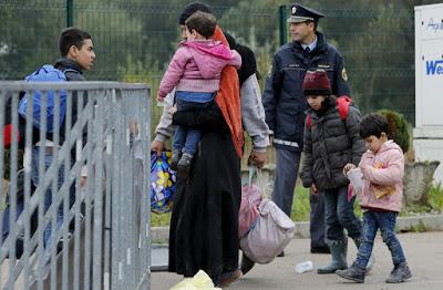 Donne e uomini alla frontiera