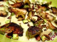Vellutata verde di zucchine e cavoletti: la joint venture di stagioni in un incalzante procedere d'autunno