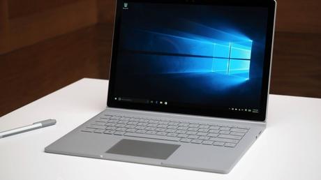 Il Surface Book da 1 terabyte costerà 3199 Dollari