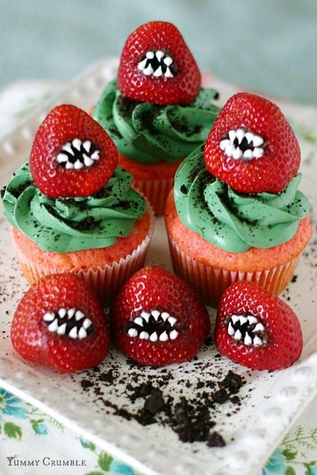halloween-cupcake- strawberry-2015