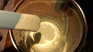 Salsa tonnata con uovo sodo, al basilico Salsa tonnata con uovo sodo, al basilico