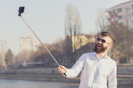 Tutti i trucchi per Selfie perfetti con telefono Android e iPhone