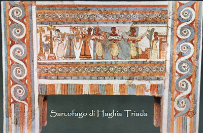 Archeologia. Haghia Triada, l’insediamento a Creta dei minoici, legato a Festos, che ha fornito le prime tavolette in Lineare A, un sistema di scrittura dell’inizio del II Millennio a.C. non ancora decifrato.