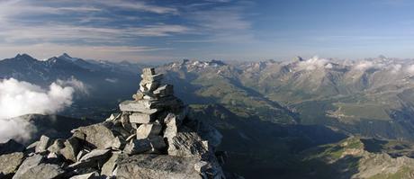 Valchievenna, Pizzo Quadro, detto anche Cima de Pian Guarnei, 3015 m s.l.m. 