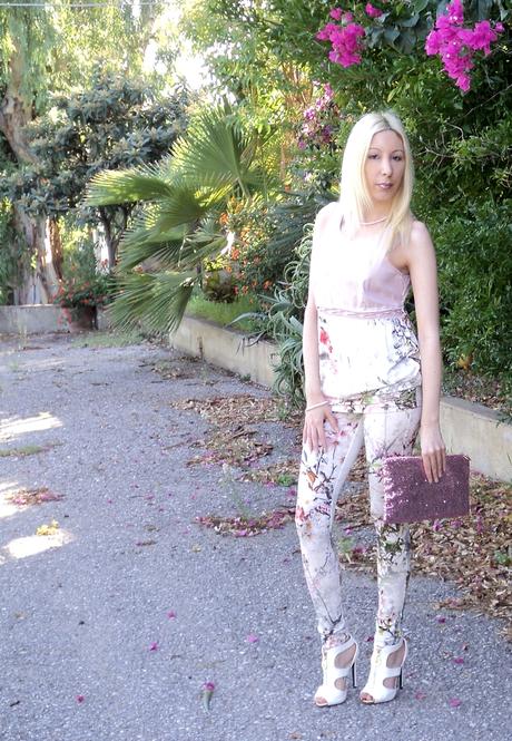 Modern Rose Total Look: Mariagrazia Panizzi & Gioielli Caramella Le Perle