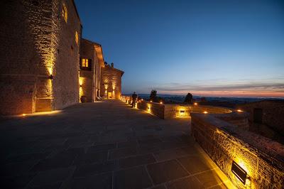 Toscana Resort Castelfalfi: la bellezza di un matrimonio autunnale/invernale in campagna