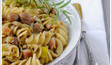 Fusilloni con Castagne, Pancetta e Porri