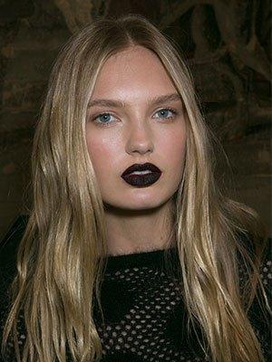 Black-Lipstick