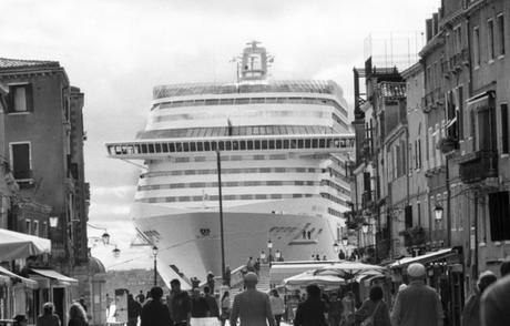 3. © Gianni Berengo Gardin-Courtesy Fondazione Forma per la Fotografia