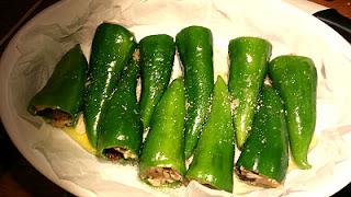 Friggitelli ripieni al forno