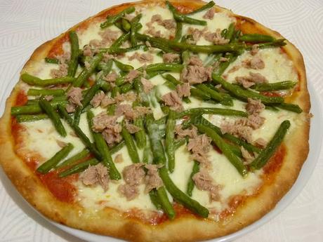 Pizza fagiolini e tonno