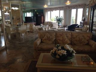 HOTEL DES NATIONS - Via Zandonai 2 - Riccione (RN) - Tel. 0541644344