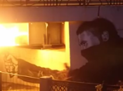 (VIDEO)Ultras Street Bridge Pyro