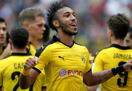 Bundesliga, i posticipi della decima giornata: tris di Aubameyang, il M’gladbach infila la quinta vittoria consecutiva