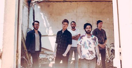 ¡FOALS tutto esaurito nella Riviera!  Cambio di sala: Barclaycard Center (Ring)