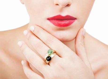 Regali di natale per donna: originali idee regalo per Lei anello-contemporaneo-personalizzabile