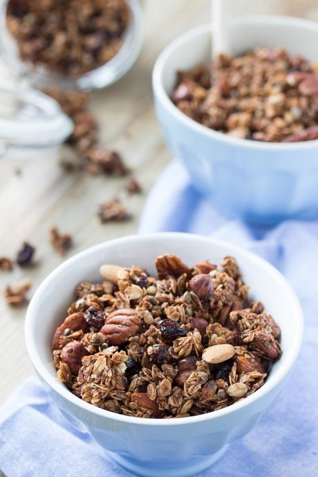 GRANOLA CROCCANTE CACAO CANNELLA E NOCI | GRANOLA AUTUNNALE