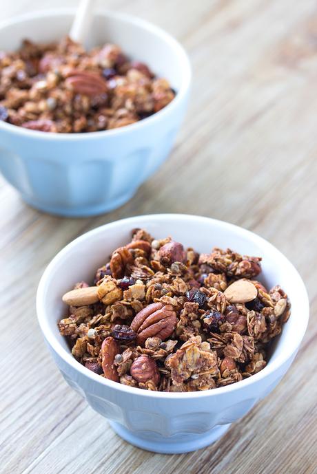 GRANOLA CROCCANTE CACAO CANNELLA E NOCI | GRANOLA AUTUNNALE