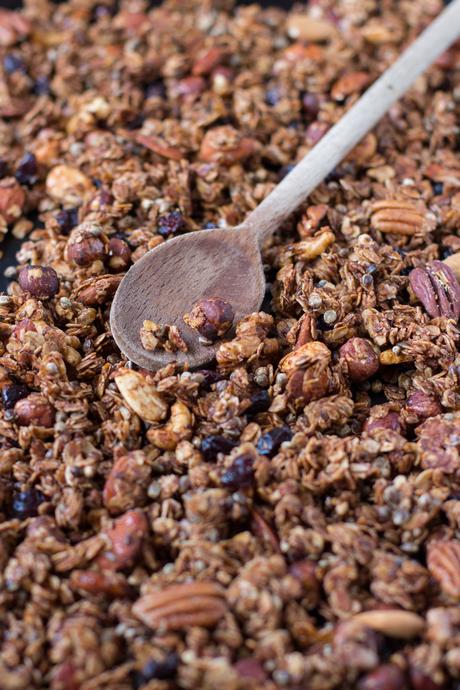 GRANOLA CROCCANTE CACAO CANNELLA E NOCI | GRANOLA AUTUNNALE