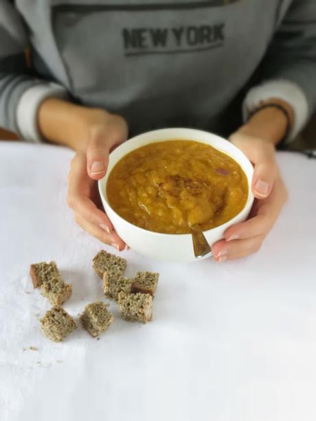 Vellutata di zucca e mele cotogne