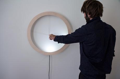 DESIGN: L'ora segnata dalle ombre | Shadowplay Clock