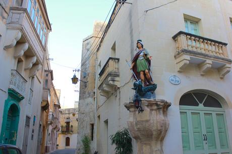 Per le vie di Gozo - Foto di Elisa Chisana Hoshi