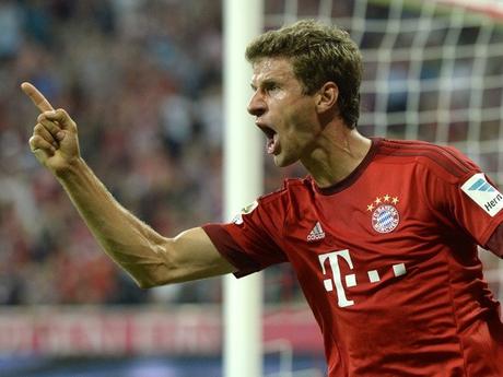 Thomas Muller protagonista della stagione del Bayern, il tedesco schianta il Wolfsburg