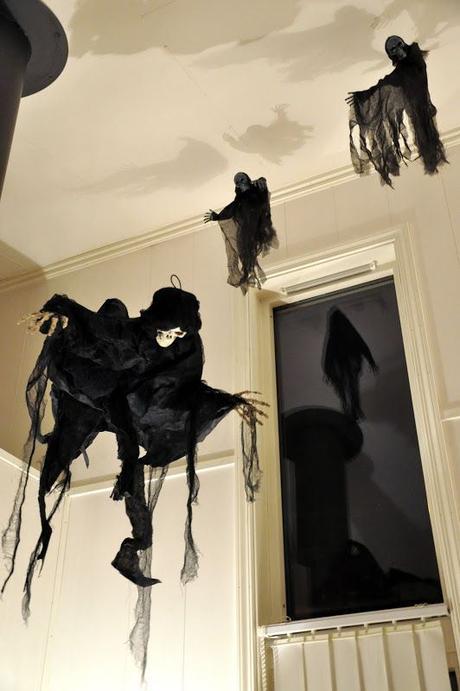 decorazione-scheletri-halloween-2015