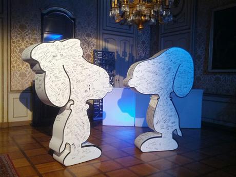 snoopy e belle in fashion mostra snoopy palazzo cubani presentazione film snoopy and friends mariafelicia magno fashion blogger color block by felym milano fashion blog italiani fashion blogger italiane blog di moda blogger italiane di moda stilisti vestono snobbi e la sorella belle 