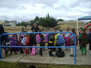 Halloween a scuola: tutti i bimbi posseduti dal demonio!! Halloween a scuola: tutti i bimbi posseduti dal demonio!!