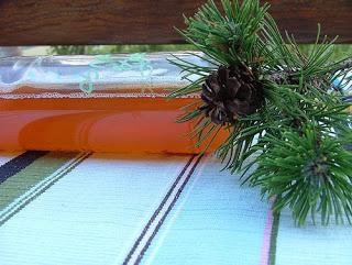 grappe fatte in casa - grappa di mugo