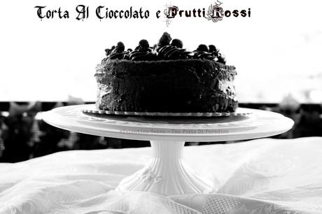 Torta Al Cioccolato E Frutti Rossi