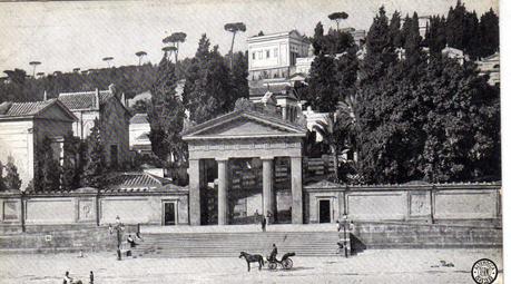 Il cimitero di Poggioreale, ultima dimora dei figli illustri di Napoli