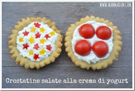 Crostatine salate alla crema di yogurt e verdure