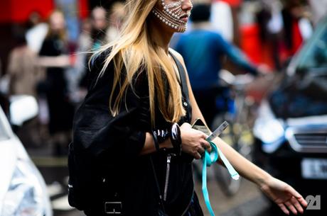 9956-Le-21eme-Adam-Katz-Sinding-Brewer-Street-London-Fashion-Week-Spring-Summer-2016_AKS4552