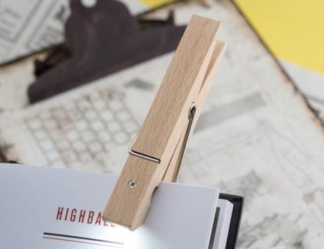 Luce da lettura Clothespin Clip Light