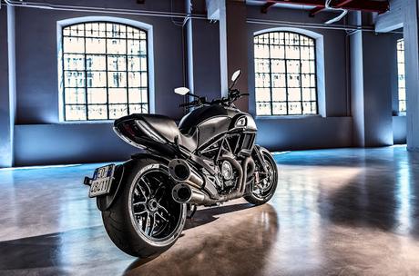 Ducati Diavel Carbon 2016