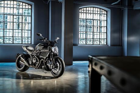 Ducati Diavel Carbon 2016