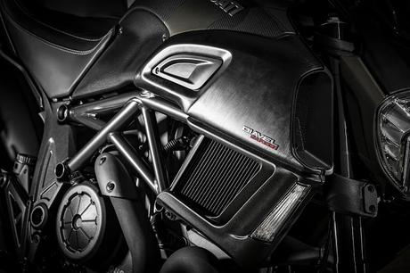 Ducati Diavel Carbon 2016