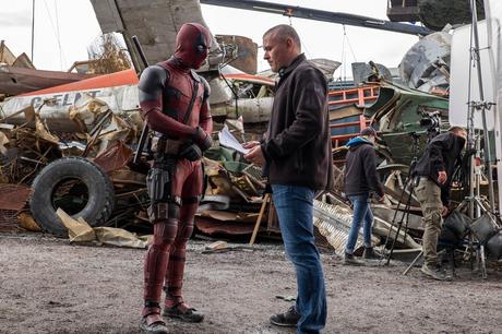 Deadpool: nuovi dettagli, easter egg, scene dopo i titoli di coda e foto dal film