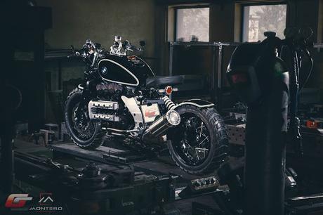 BMW K 1200 RS by Galaxy Custom